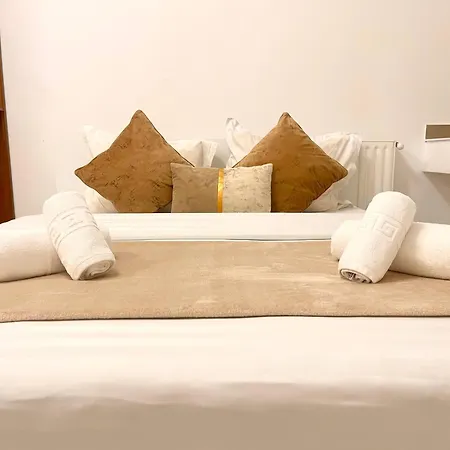 Address 13 - Palace Of Parliament Area Apartment Bukarest