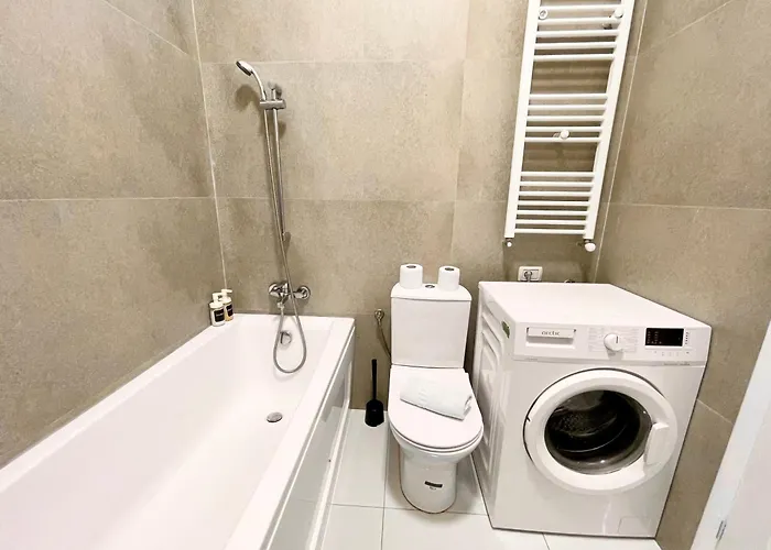 Address 13 - Palace Of Parliament Area بوخارست