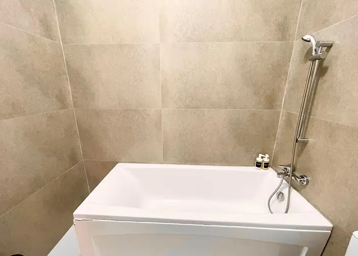 Address 13 - Palace Of Parliament Area Apartment Bukarest