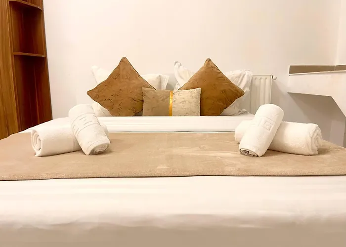 Address 13 - Palace Of Parliament Area Apartment Bukarest